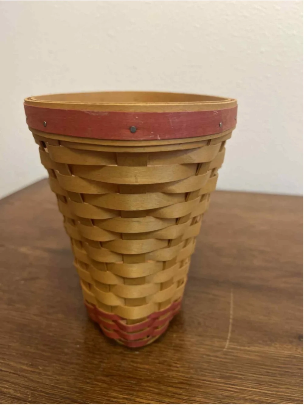 Longaberger Handwoven Basket Signed Bonnie Longaberger Protector 2002